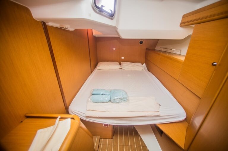 JEANNEAU 50 DS