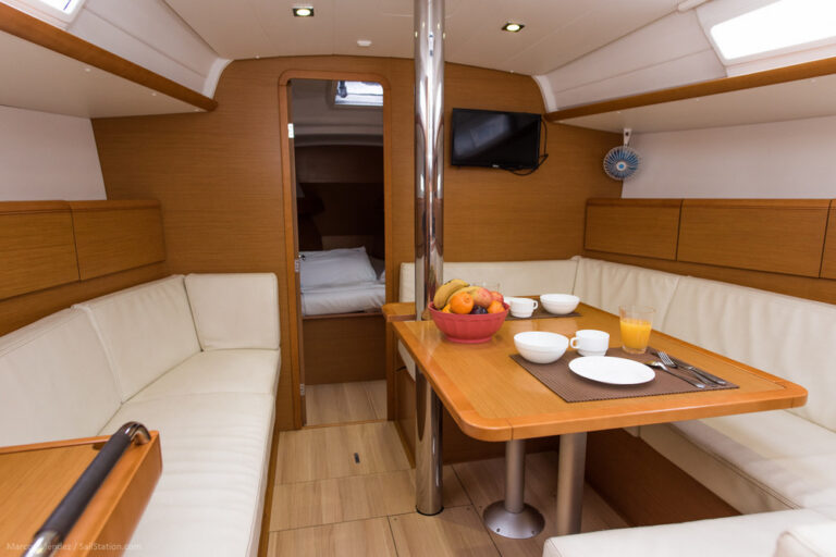 JEANNEAU SUN ODYSSEY 39