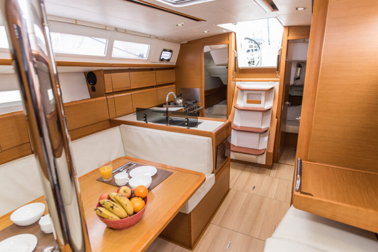 JEANNEAU SUN ODYSSEY 39