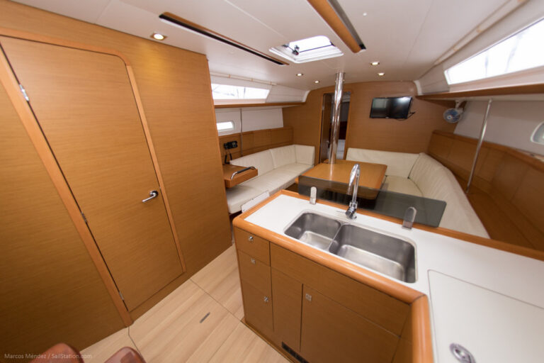 JEANNEAU SUN ODYSSEY 39