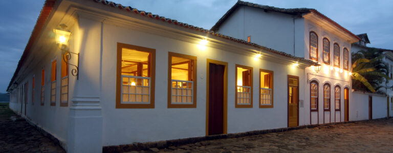 Hospedagem em Paraty ou Ilha Grande. Reserve sua hospedagem com a ParatyTours