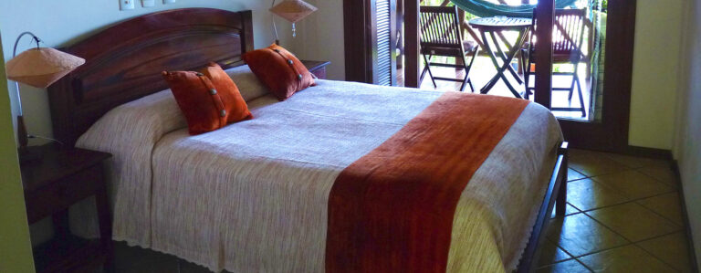 Hospedagem em Paraty ou Ilha Grande. Reserve sua hospedagem com a ParatyTours