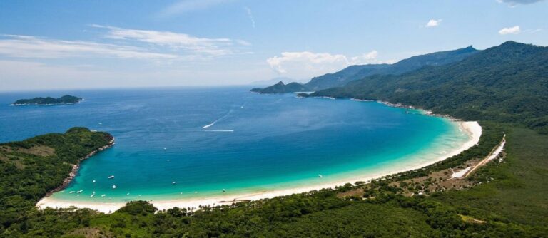 Hospedagem em Paraty ou Ilha Grande. Reserve sua hospedagem com a ParatyTours